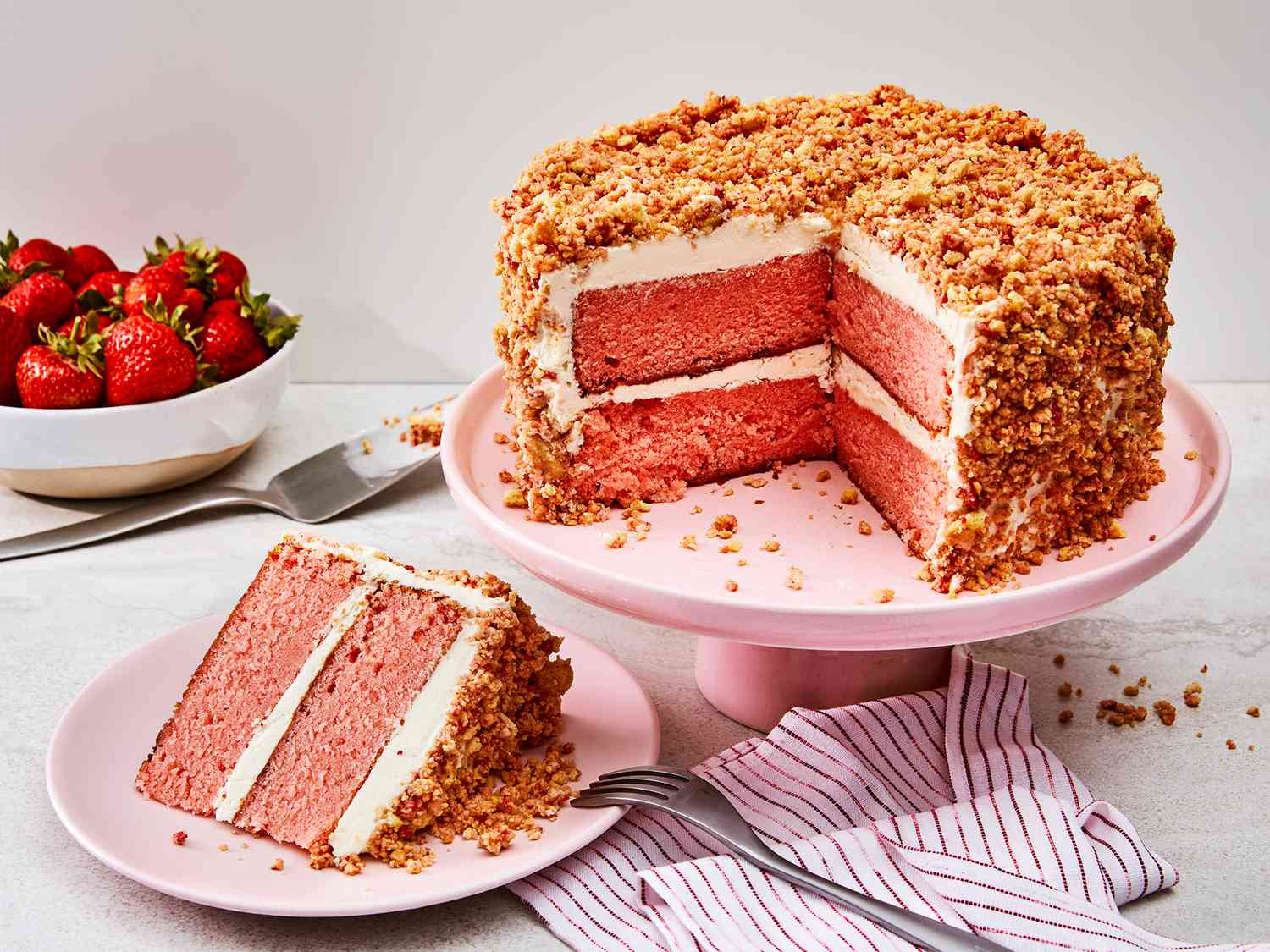 Strawberry Crunch Cake